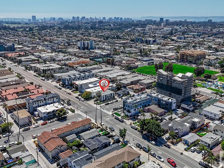 2835 Polk Ave — Photo 26