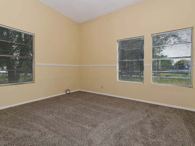 418 FM 513 S — Photo 11