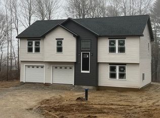 91 Old Southbridge Rd, Dudley, MA 01571