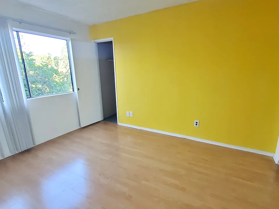 123 W Acacia Ave #307