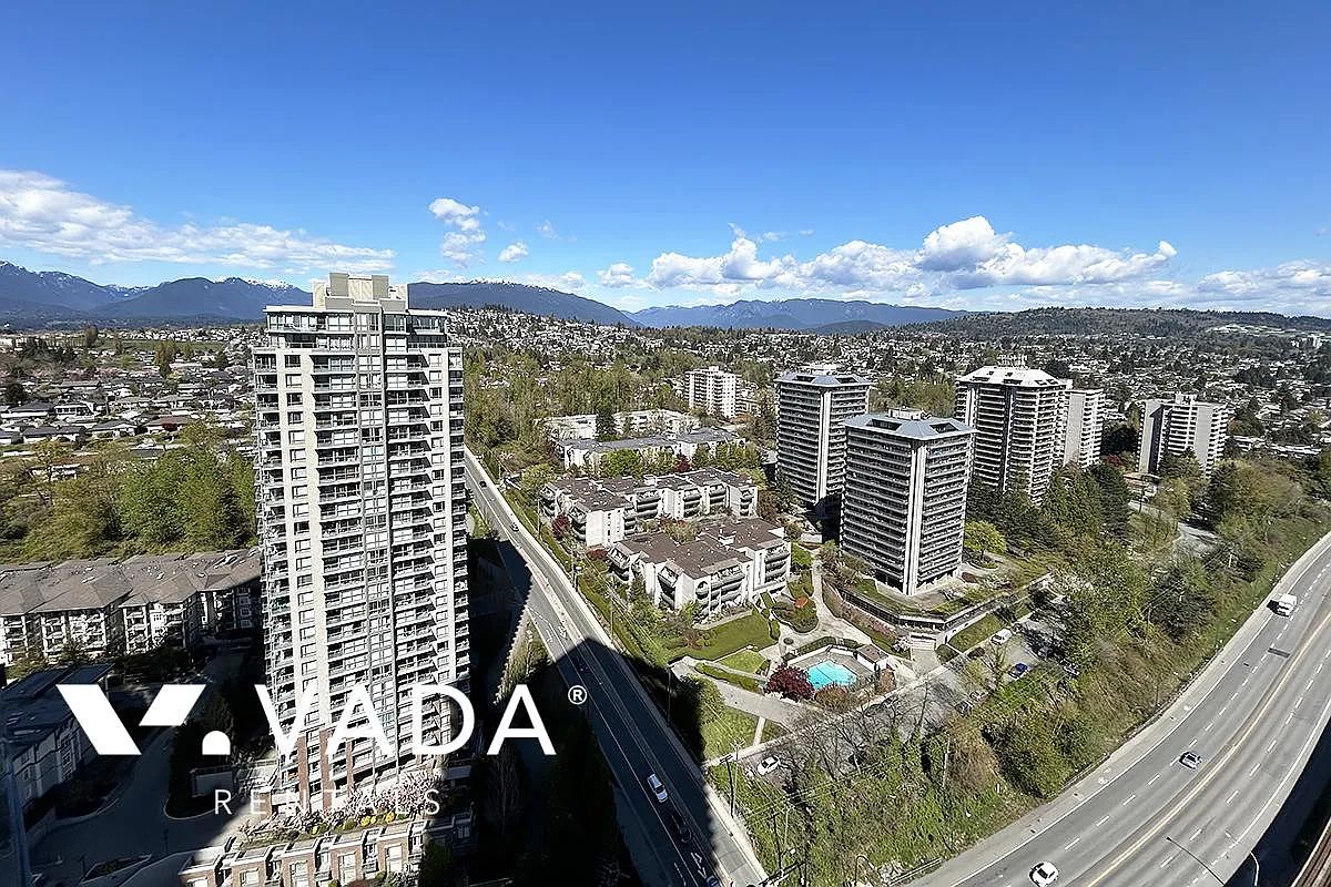 4890 Lougheed Hwy — Photo 4
