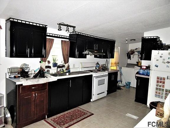 2nd image of 2313 Rosewood St