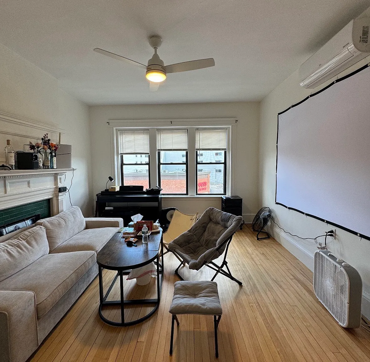 2 bed, 980 sqft, $3,600 — Photo 3