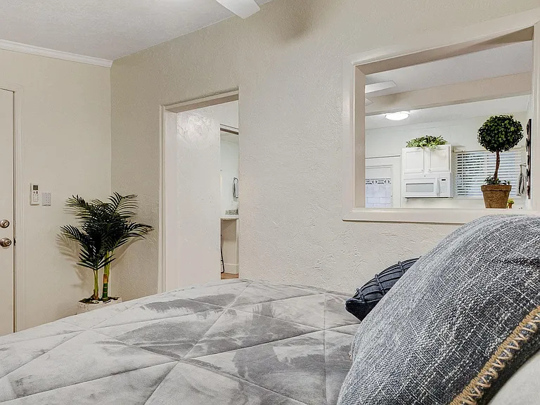 3916 Vegas Dr #1-A — Photo 30
