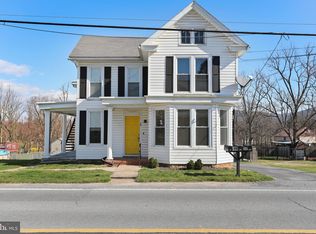 29 W Main St, Fayetteville, PA 17222