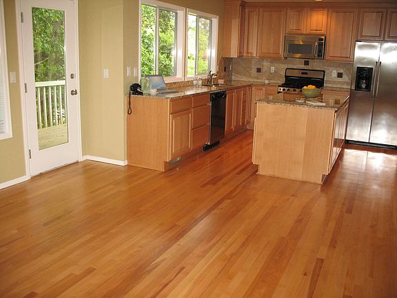 Dining / Kitchen Area - Door out to deck