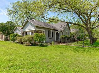 900 W Lake Dr, Taylor, TX 76574