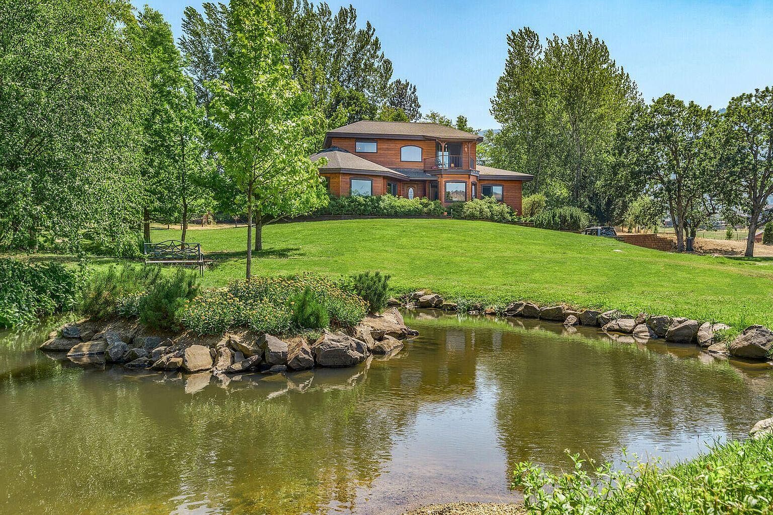 4896 Highway 66, Ashland, OR 97520 MLS 220147637 Zillow