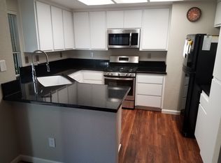 9341 Hoyleton Way, Elk Grove, CA 95758