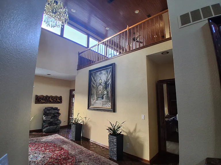 100 Sewell Ct — Photo 5