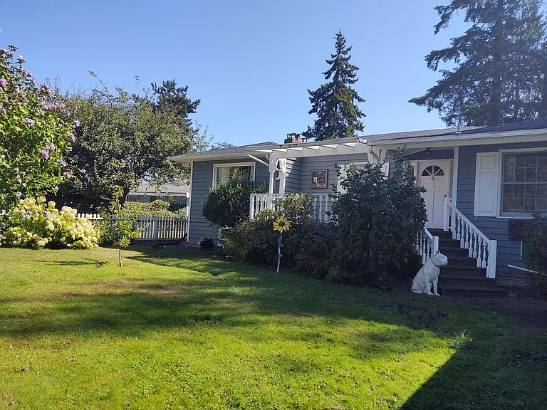 16870 Scandia Ln NW — Photo 2