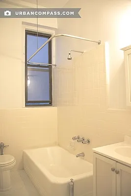 Rented by Compass | media 7
