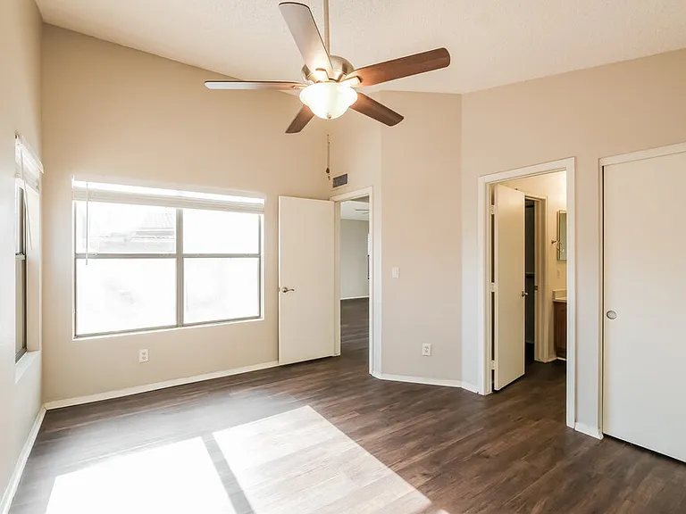 11622 W Olive Dr — Photo 11