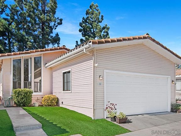 2nd image of 14955 Avenida Venusto Unit 80