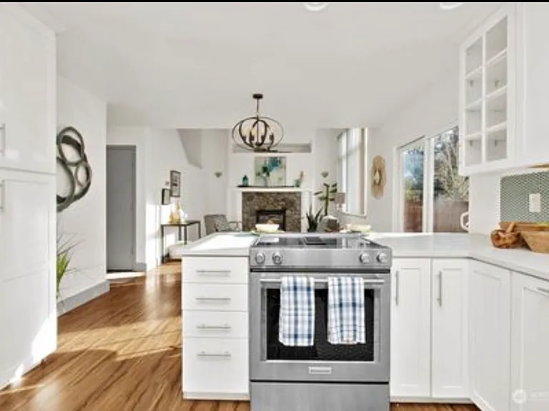 5125 Chambers Creek Loop SE — Photo 7