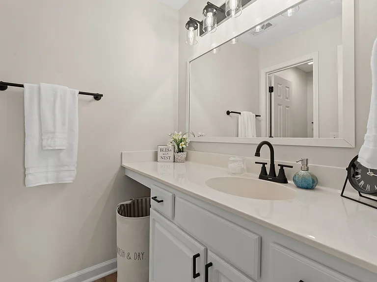 412 Pinehurst Ln #15-7 — Photo 14