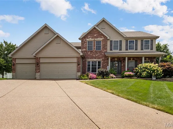 28 Twinleaf Ct, Saint Peters, MO 63376