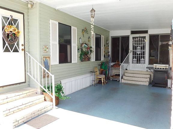 5th image of 84 Rhine Dr