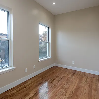 Rented by Nooklyn NYC LLC | media 27