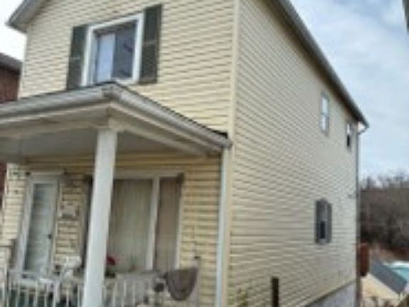 2nd image of 2602 Liberty Way