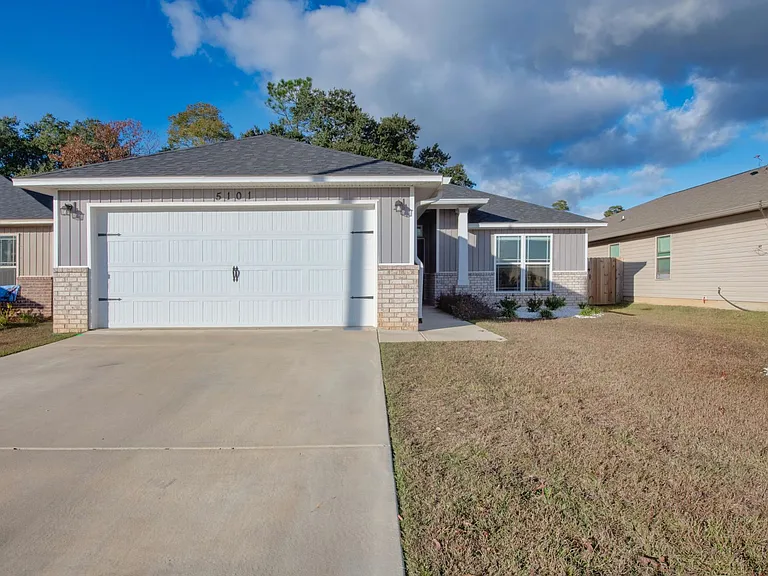 5101 Peach Dr — Photo 1