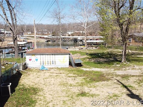 5th image of 525 El Lago Cir