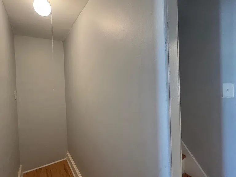 104 Linden St #2 — Photo 16