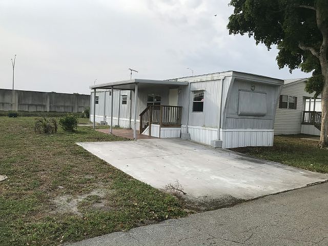 1st image of 5004 NW 1st Ave #125