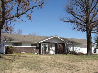 3810 Randall Dr, Jefferson City, MO 65109