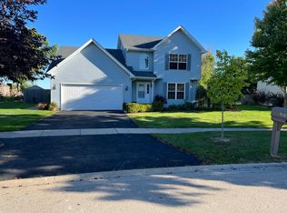 503 Creekside Cir, Minooka, IL 60447