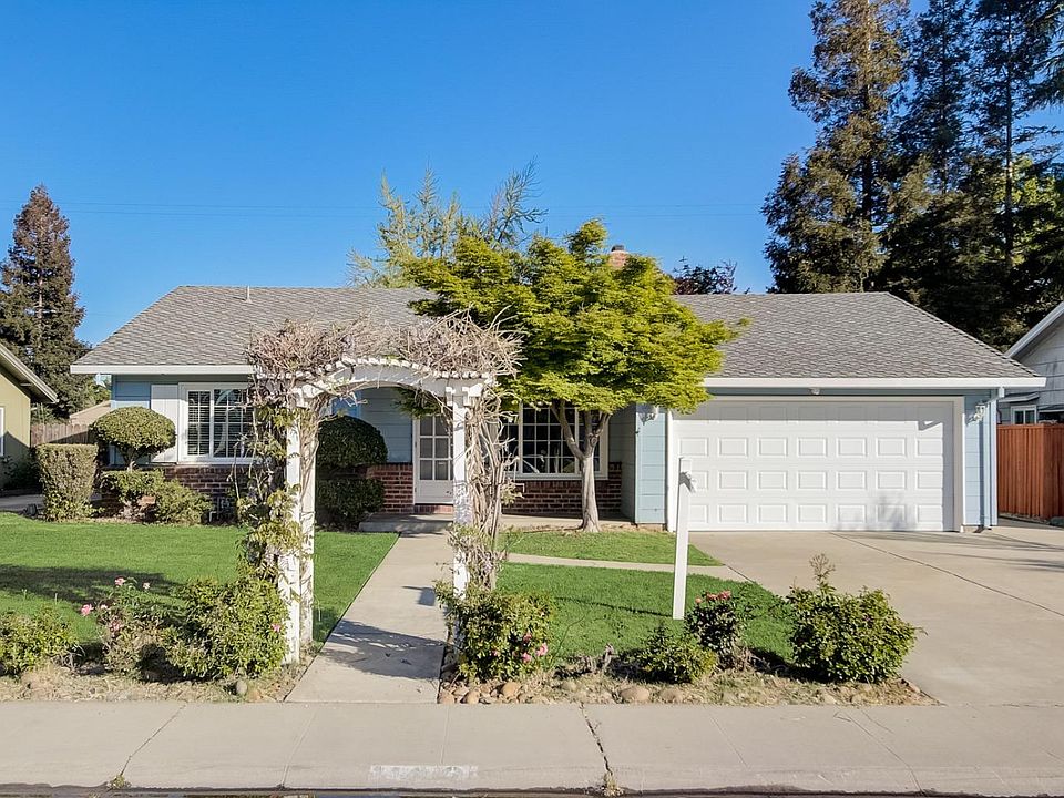 1st image of 1103 Sheridan Way