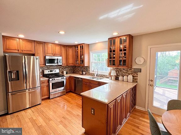 4th image of 11 Ridgewood Turn