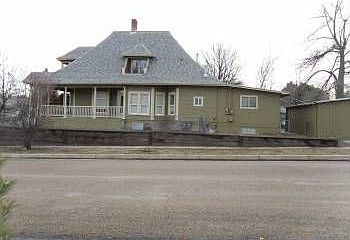 1st image of 1302 Blaine St
