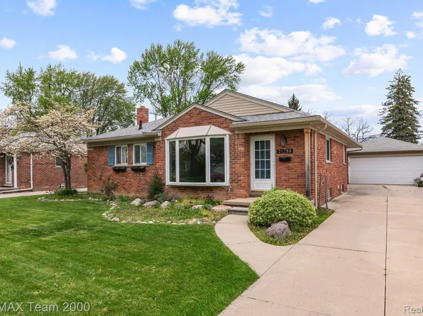 31780 Rush St, Garden City, MI 48135