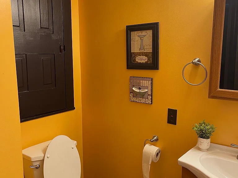 363 Groves Ct — Photo 28