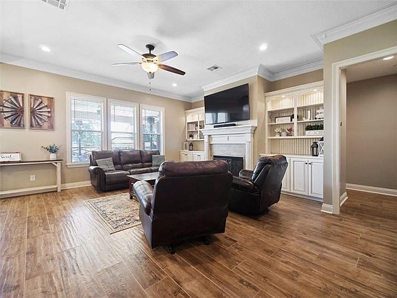 5th image of 1493 Mary Carla Ln