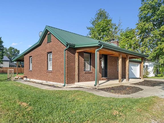 3rd image of 118 Mae St