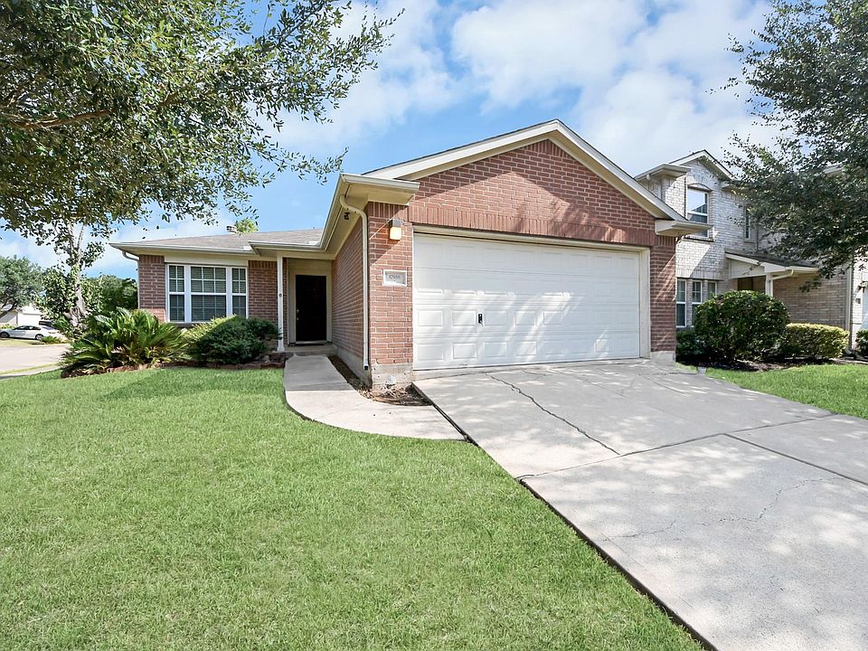 1st image of 17918 Carroll Place Ln