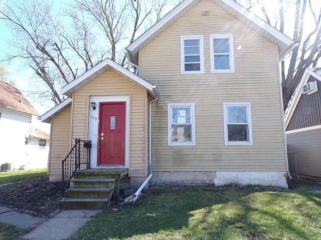 1st image of 529 W 17th St