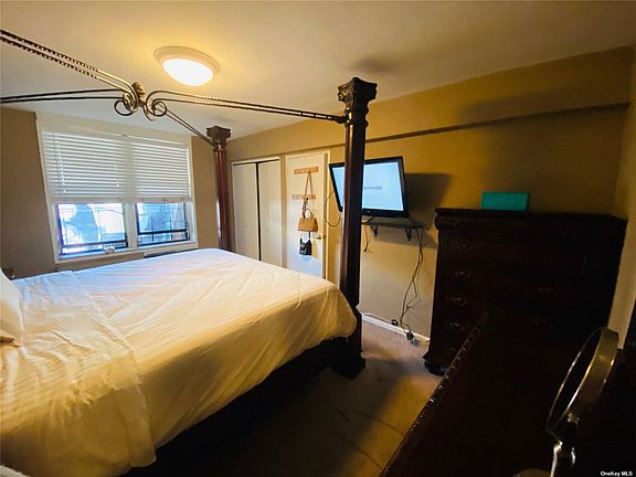 5th image of 35-20 Leverich St #627