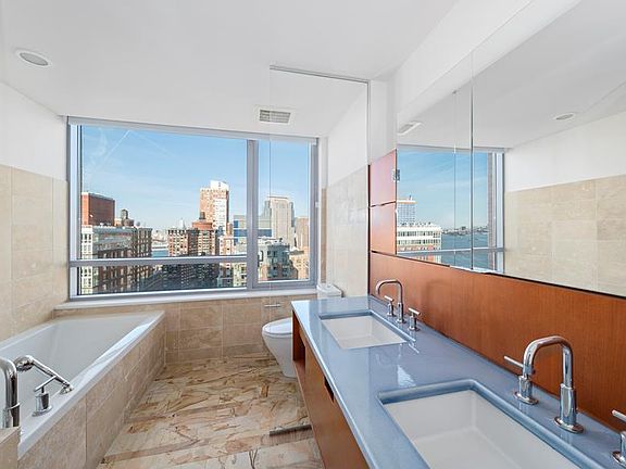 4th image of 2 River Ter APT 26F