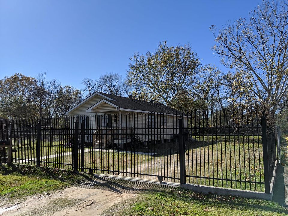 1st image of 4221 Kress St