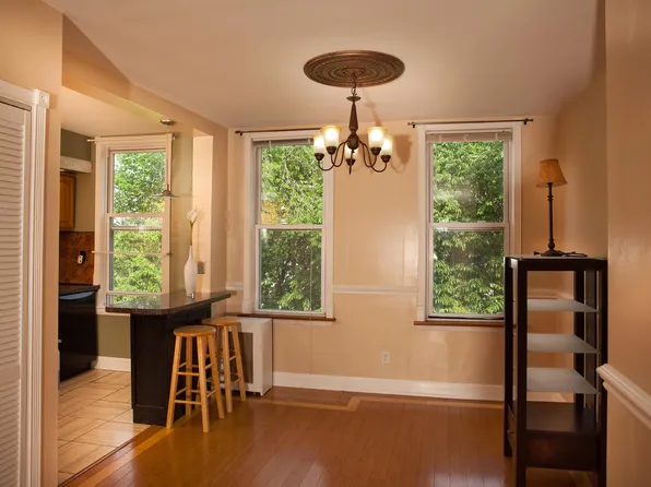 384 Webster Avenue image 1 of 12