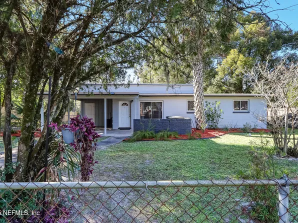 1654 DIBBLE Circle W, Jacksonville, FL 32246