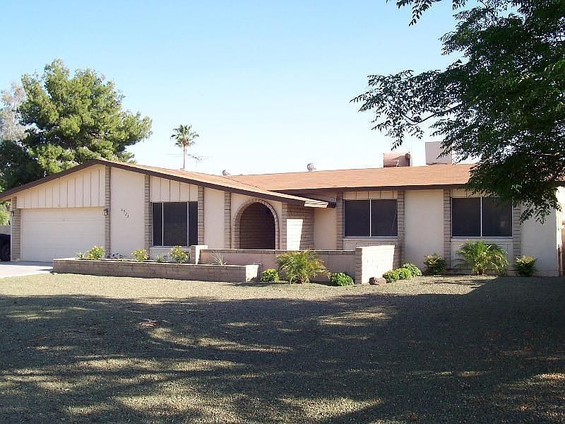 Large Front Yard