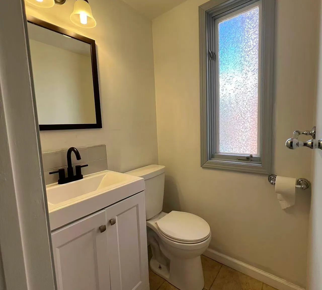 4011 Beechwood Blvd - 1 — Photo 1