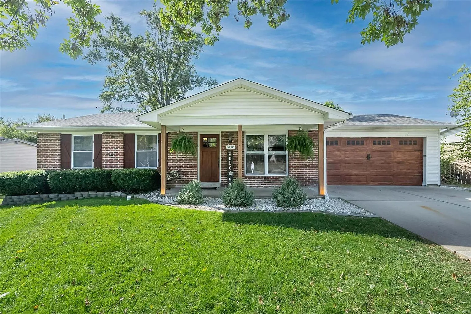 3118 Woodbridge Dr photo 1