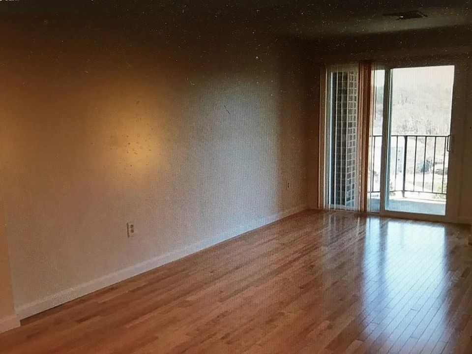 1st image of 230 Willard St Unit 611