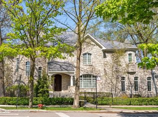 5792 N Rogers Ave, Chicago, IL 60646