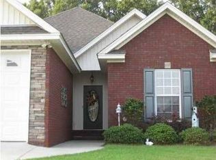 107 Brittany Dr N, Elmore, AL 36025